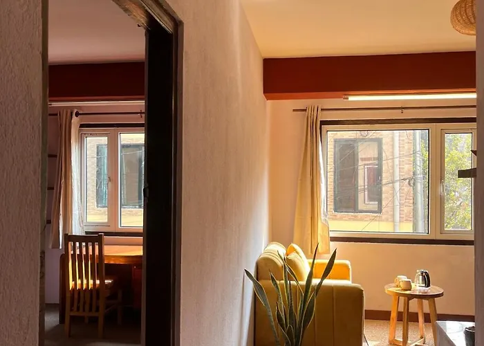 Apartment Mandarava Avasa *
